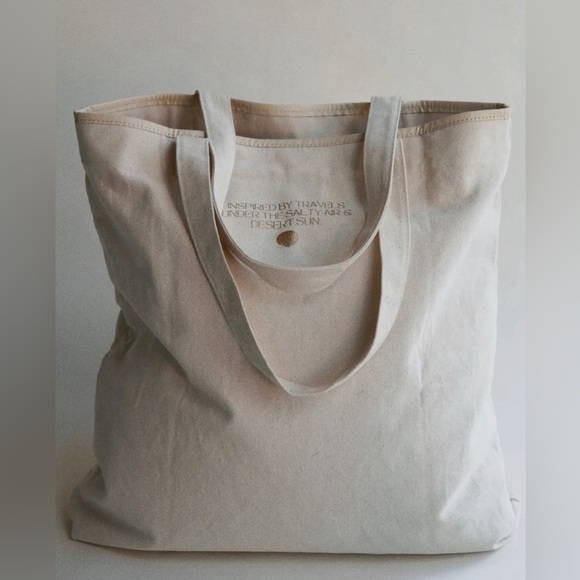 Hat Travel Tote - NWT - Picture 4 of 7